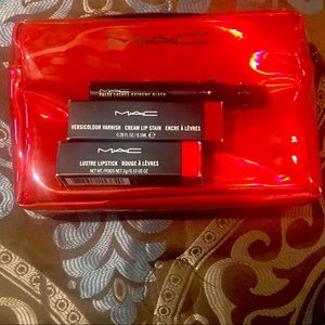 Mac lot two lipsticks mascara